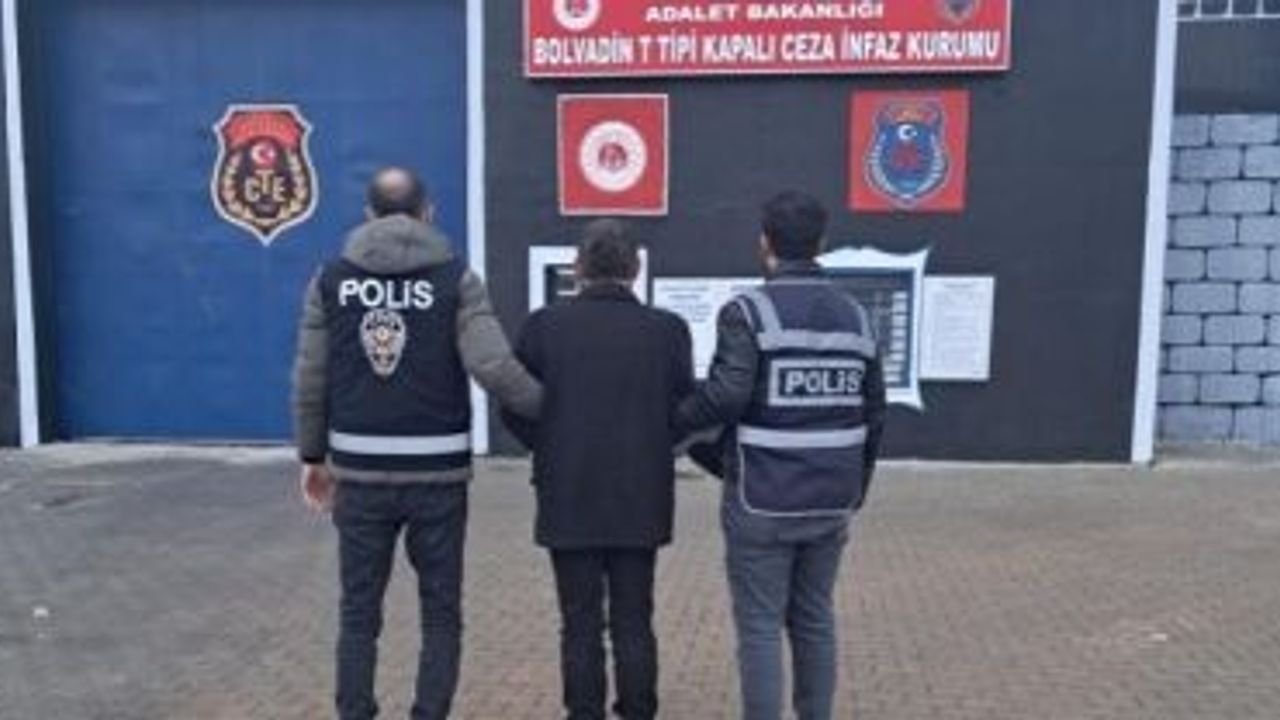 27 yıl hapis cezası vardı, polisten kaçamadı