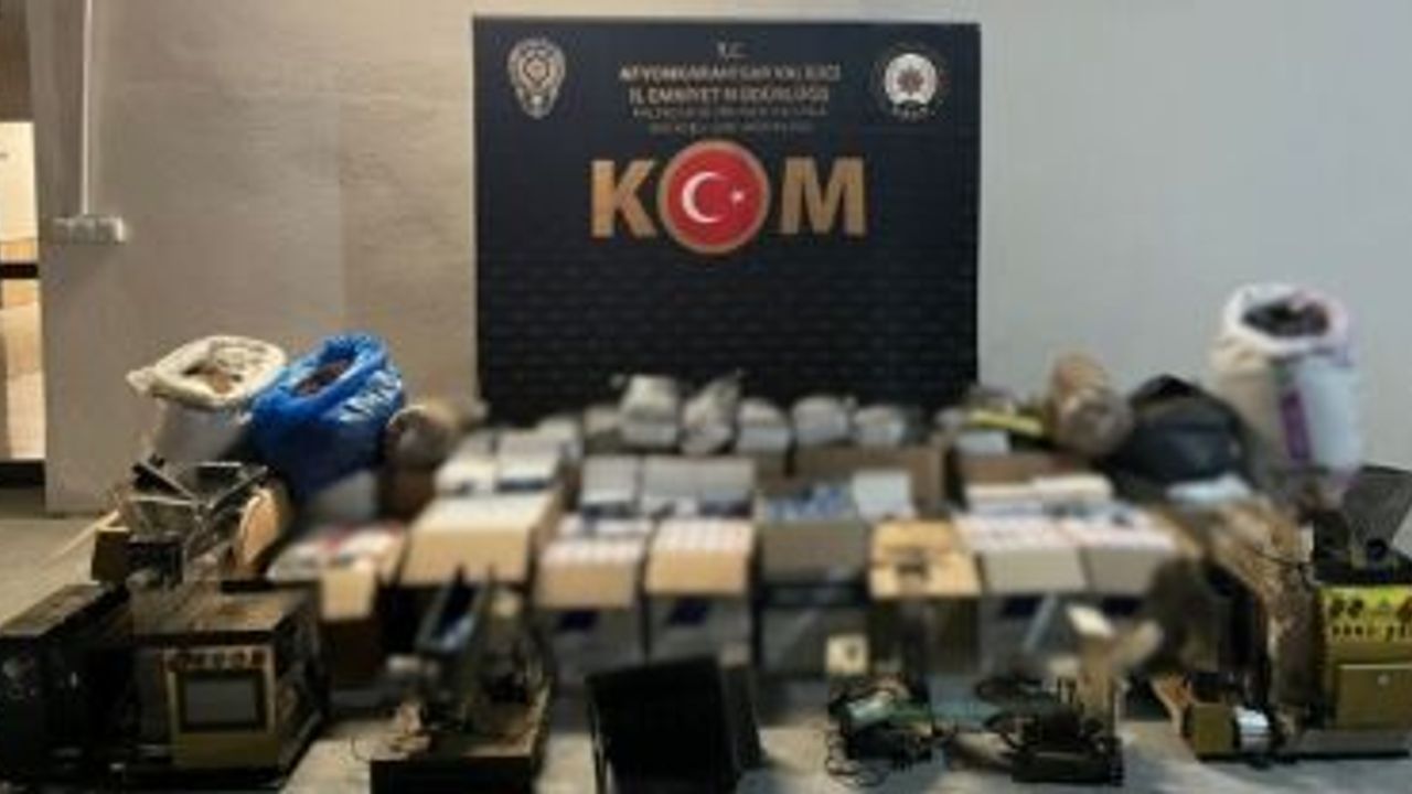 Polisten kaçak tütün operasyonu