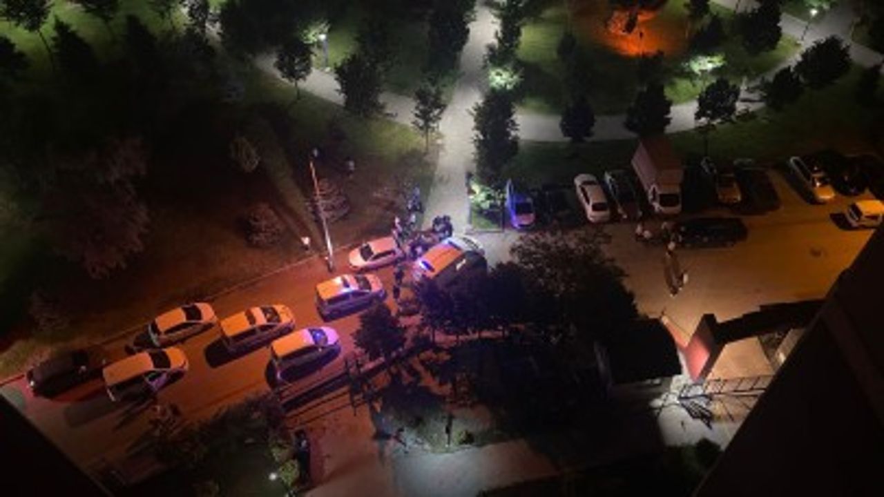 Çıkan kavgada polis memuru hayatını kaybetti: 3 gözaltı - Nöbetçi Gazete
