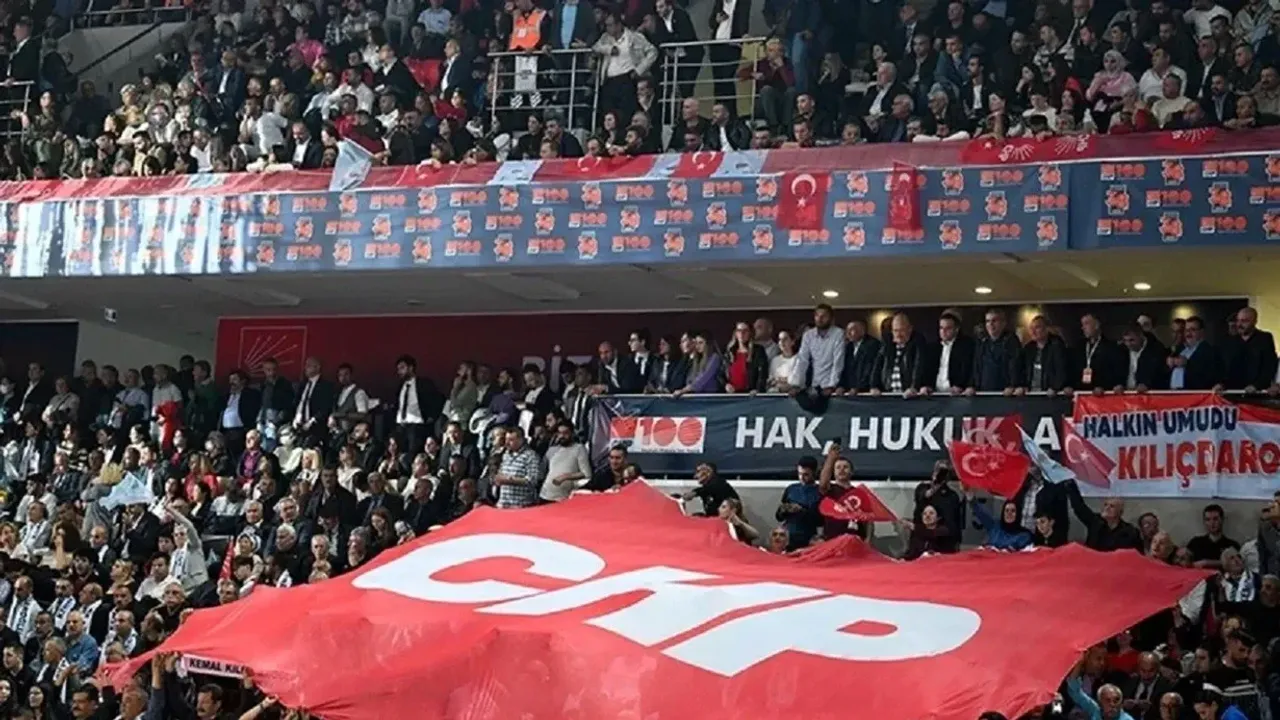 CHP kurultay davası ertelendi