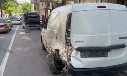 Bursa'da ortalık savaş alanına döndü: 6 araca çarptı...