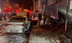 Bursa'da panik: Mobilya dükkanının deposu alev alev yandı!
