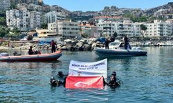 Mudanya’da deniz dibi temizliği: Atıklar kıyıda sergilendi