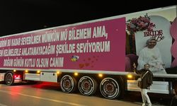 Eşinin doğum günü için 25 metrelik tırı kapladı