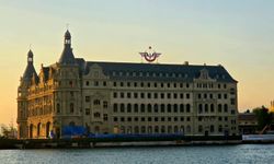 Haydarpaşa'da iskeleler kalktı, tarihi siluetteki yerini aldı