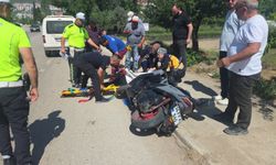 Bursa'da dehşet: Yol kenarındaki motora otomobil çarptı!