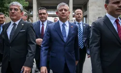 Gözler yarına çevrildi: Özel ve ekibinden kritik kurultay hamlesi