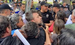 Ankara'da özel sektör öğretmenlerine polis müdahalesi: Sendika Başkanına gözaltı!