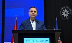 Bakan Kacır: 2 yıl içinde 5 milyon vatandaşımıza yapay zeka eğitimleri sunacağız