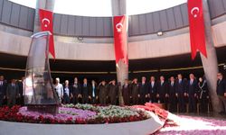9'uncu Cumhurbaşkanı Süleyman Demirel, kabri başında anıldı