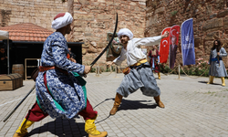 Türk kılıçları Zindankapı'da çarpıştı