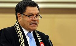 Eski AYM Başkanı Haşim Kılıç'tan flaş yorum: Keşke parti kapansaydı