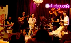 Jam Session gecesinde müzisyenler ve cazseverler buluştu