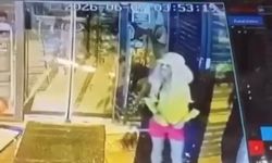 Bursa'da garip hırsızlık: Mini etek giyip peruk takan erkek, mağaza önünden kilim çaldı!