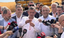Özgür Özel: Kayyımdan sonra binaları geride bıraktık, yürüyoruz