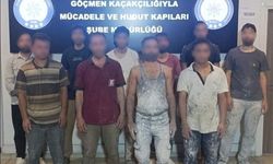 Bursa'da kaçak yabancı uyrukluların çalıştırıldığı iş yerine operasyon!