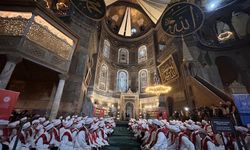 Ayasofya Camii'nde 15 Temmuz şehitleri için 253 hafız tarafından hatim duası okundu
