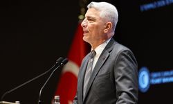 Bakan Bolat: Mal ve hizmet ihracatı toplamı 400 milyar doları aşmış durumda
