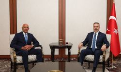 Bakan Fidan, ABD Büyükelçisi Barrack'ı kabul etti