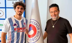 Fenerbahçe ve Hull City'nin ardından sürpriz transfer: Bora Aydınlık imzayı attı... Bora Aydınlık kimdir, kaç yaşında?