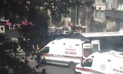 İstanbul'da kaza: Otobüs ambulansa çarptı!