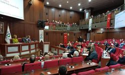 İzmit Belediyesi Meclis Dağılımı nasıl? İzmit Belediye Meclisi'nde çoğunluk hangi partide? Belediye el değiştirir mi