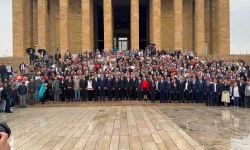 YENİ Parti Genel Başkanı Özgür Özel Anıtkabir'de