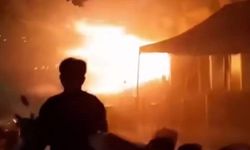 Bangkok'ta bar yangını: 27 kişi hayatını kaybetti!