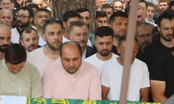 Anahtar Parti'nin acı günü: Sezer çifti toprağa verildi