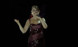 Bursa Festivali'nde Derya Bedavacı rüzgarı esti