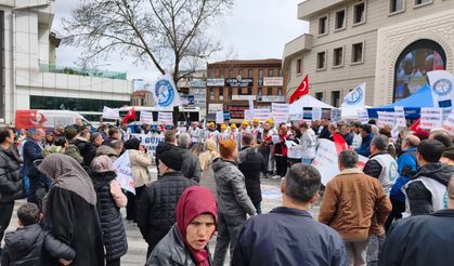 Kademeli emeklilik mağdurları Bursa'da buluştu: Biz üvey evlat değiliz, külfet değiliz!