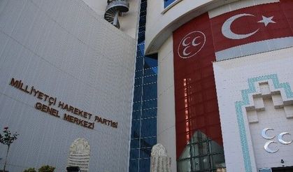 MHP'de bir il teşkilatı daha feshedildi
