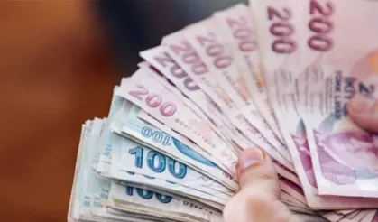 Tüketici kredileri hızlandı, ticari kredilerde yavaşlama sürüyor