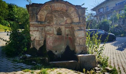 Yenişehir'de Nilüfer Hatun Çeşmesi restorasyon bekliyor