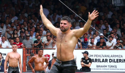 Kırkpınar'da başpehlivan Erkan Taş oldu