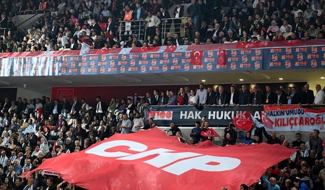 CHP’de eski Parti Meclisi üyeleri göreve dönüyor: İcra Dairesi talebi kabul etti