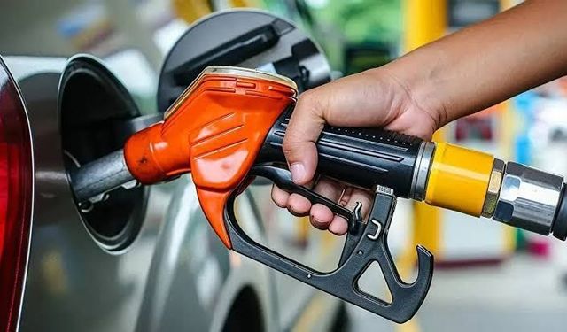 Benzin ve motorin fiyatları bugün ne kadar? Benzin ve Motorine zam ya da indirim var mı? 13 Haziran akaryakıt fiyatları