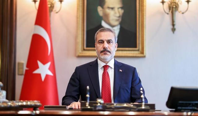 Bakan Fidan: "Türkiye'nin yardım eli her yere olduğu gibi buraya da uzanmış durumda"