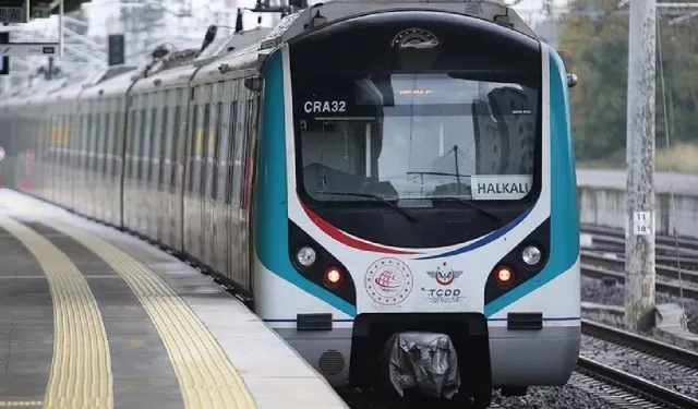 Yarın toplu taşıma ücretsiz mi? 15 Temmuz'da otobüs, metrobüs, metro, İETT, EGO, ESHOT bedava mı?