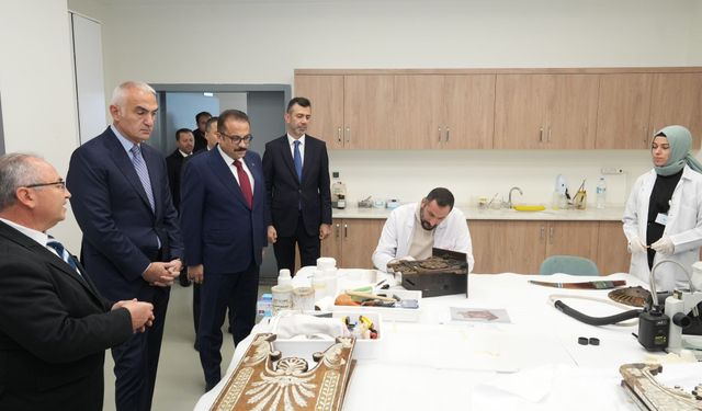 Bakan Ersoy: Konservasyon laboratuvarlarında kapasite arttı