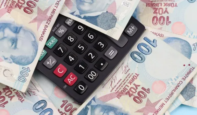 Bütçe mayısta 298,2 milyar TL açık verdi
