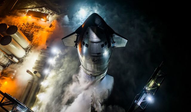 SpaceX tek günde 400 milyar dolar eridi