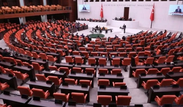 Tatil öncesi TBMM'de 'emekli maaşı' mesaisi: Teklif veriliyor, emekli maaşı ne kadar olacak?