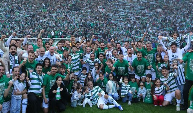 Bursaspor, taraftar rekoruyla Süper Lig şampiyonlarını geride bıraktı