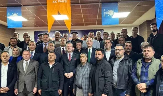 Gelecek Partisi’nden istifa eden 35 kişi AK Parti’ye katıldı