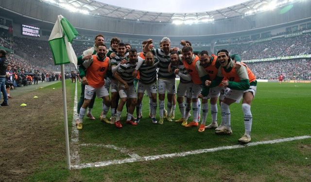 Trendyol 1.Lig'deki son takım belli oldu... Bursaspor 6 kez İstanbul yolcusu!