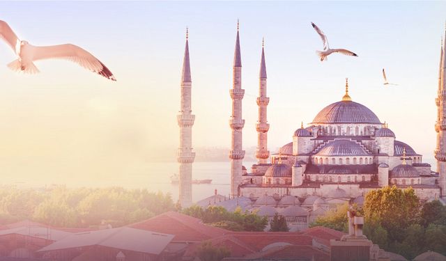 24 Nisan 2026 Cuma namazı saatleri: İstanbul, Ankara, İzmir, Bursa, Adana’da bugün cuma saat kaçta?