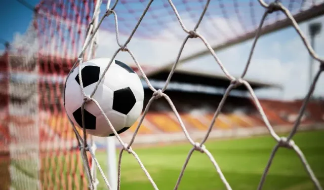 Esenler Erokspor - Çorum FK maçı ne zaman, saat kaçta, hangi kanalda? Süper Lig bileti sahibini buluyor!