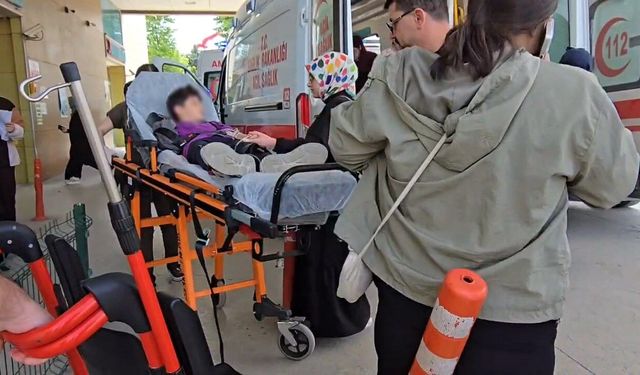 Okulda çiğ köfte krizi: 28 öğrenci hastanelik oldu