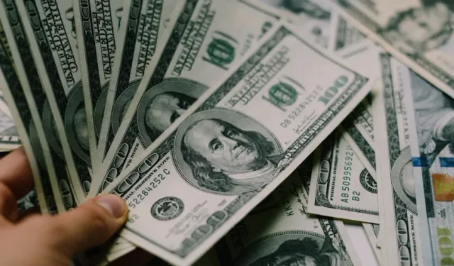 Dolar kaç TL oldu, Euro ne kadar? Dolar yükselmeye devam ediyor mu? 13 Haziran 2026 Cumartesi güncel döviz fiyatları